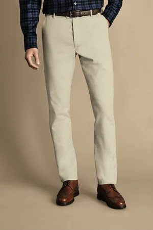 Charles Tyrwhitt Mens Classic Fit Ultimate non-iron Chino Trousers