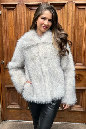 Ax Paris Grey Short Faux Fur Jacket AU 12