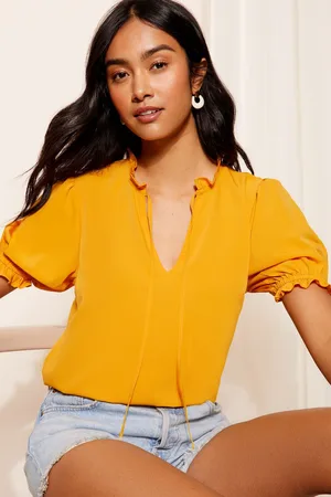 Friends Like These Womens Short Sleeve Woven Tie Neck Blouse