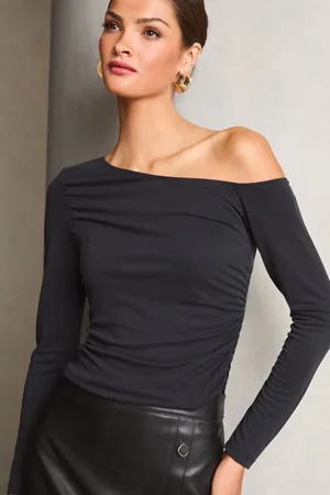 Lipsy London Womens Slinky One Shoulder Top