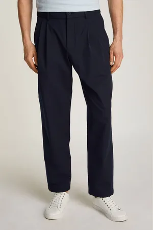 Tommy Hilfiger Blue Greenwich Wide Tapered Pleated Chino Trousers W34 L32