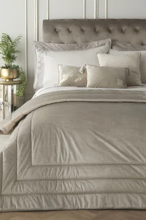Laurence Llewelyn-Bowen Cream Chic Velvet Bedspread 150 x 200cm