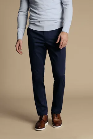 Charles Tyrwhitt Mens Classic Fit Ultimate non-iron Chino Trousers