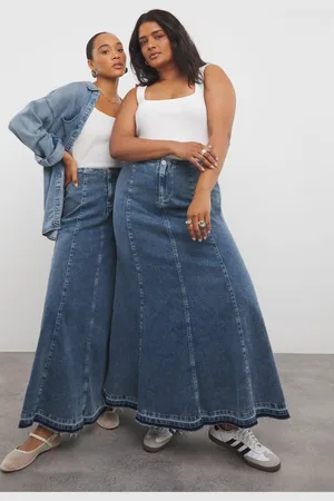 Simply Be Womens Fit and Flare Denim Maxi Skirt