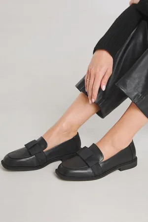 Simply Be Bow Loafers In Extra Wide Fit AU 9 (EU 40)