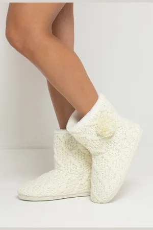 Pour Moi Cream Cable Knit Faux Fur Lined Bootie Slippers M