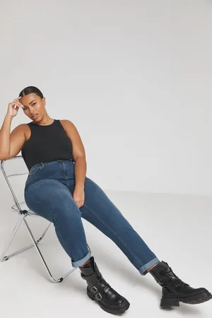 Simply Be Womens Authentic 24/7 Mid Boyfriend Jeans