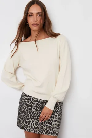 Threadbare Womens White Curve Slash Neck Knitted Jumper