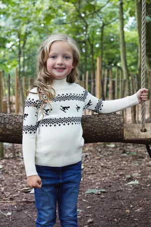 The Little Tailor Girls Kids Slim Fit Ski Design Knitted Christmas Jumper