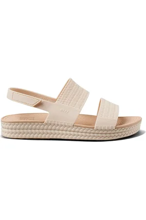 Reef Water Vista Black Sandals AU 7 (EU 38)