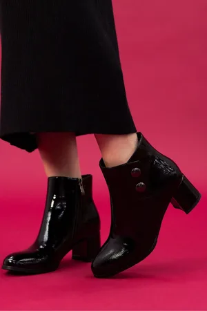 Lunar Tegan Black Ankle Boots AU 5 (EU 36)