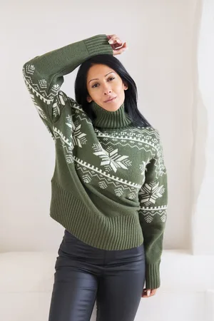 The Little Tailor Womens Snowflake Chunky Knit Slouch Christmas Jumper