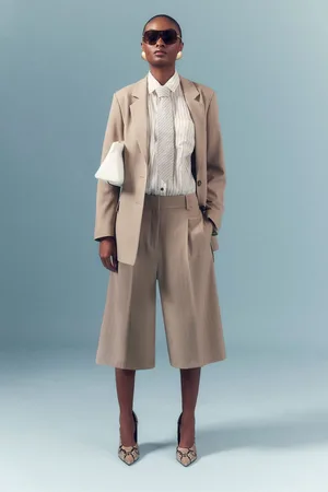 River Island Tailored Shorts AU 12