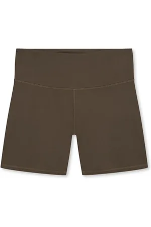 PUMA Womens Train 5 High Waist Tight Shorts M