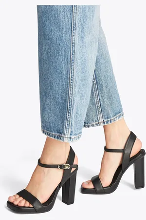 Tommy Hilfiger Black Leather Heeled Sandals AU 8 (EU 39)