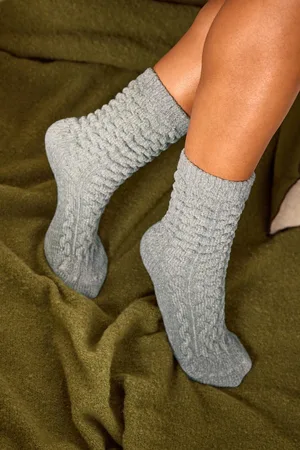 Bath & Body Works Womens Cosy Socks Pair