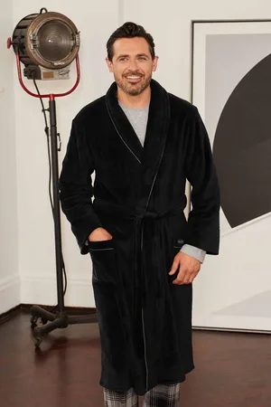 SAVILE ROW Fleece Black Dressing Gown With Grey Piping XL