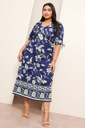 Friends Like These Curve Satin Printed Midi Dress 22
