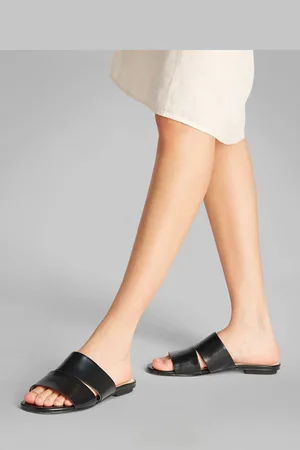 Calvin Klein Black Leather Sandals With Two Straps eu39uk6