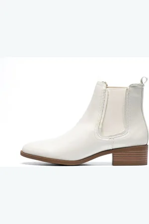 Novo White Destined Flat Ankle Chelsea Boots AU 9 (EU 41)