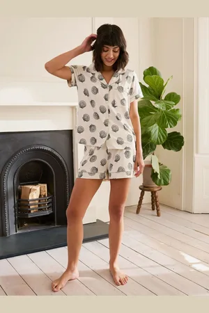 Chelsea Peers White Scallop Shell Print Short Pyjamas Set AU 16