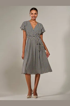 Jolie Moi Short Sleeve Side Tie Midi Dress 10