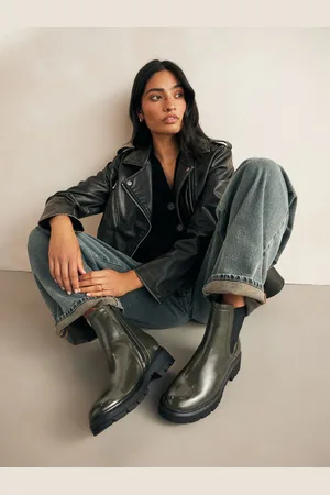 Next Khaki Green Extra Wide Fit Forever Comfort Patent Chelsea Boots AU 8.5 (EU 40)