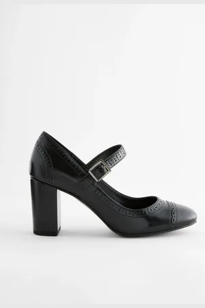 Next Standard/Wide Fit Forever Comfort Brogue Round Toe Block Heel Court Shoes AU 8 (EU 39)