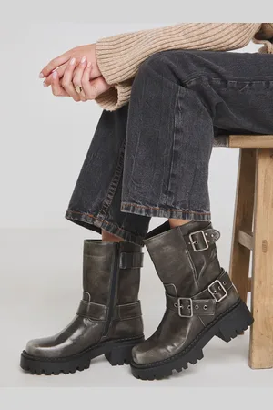 Simply Be Black Extra Wide Fit Multi Buckle Ankle Biker Boots In Wide Fit AU 7 (EU 38)