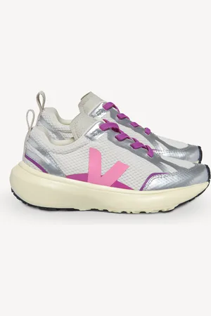 Veja Small Silver Canary Light Trainers AU 9 (EU 26)