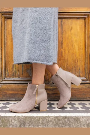Novo Natural Regular Fit Davion Zip Block Heel Ankle Boots AU 8 (EU 39)