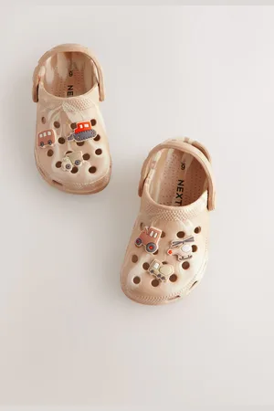 Next Neutral Transport Character Clogs AU 8 (EU 25.5)