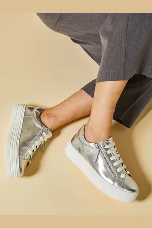 JONES BOOTMAKER Amaliada Leather Platform Trainers AU 9 (EU 40)