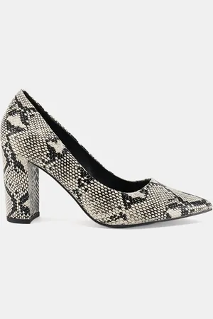 Novo Standard Fit Illiana Block Heel Point Court Shoes AU 9 (EU 41)