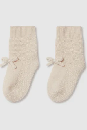 Reiss Rivelin 2 Pack Cashmere Boots And Mittens Set One