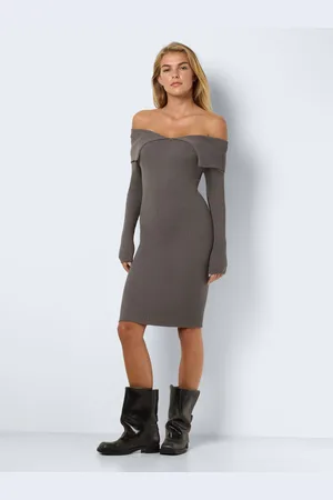 Noisy May Long Sleeve Off Shoulder Knitted Jumper Dress AU 8