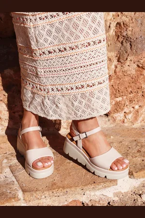 Linzi Natural Nyla Front Strap Platform Sandals AU 6 (EU 37)