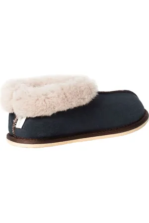 CELTIC & CO. Ladies Sheepskin Bootee Slippers AU 8 (EU 39)