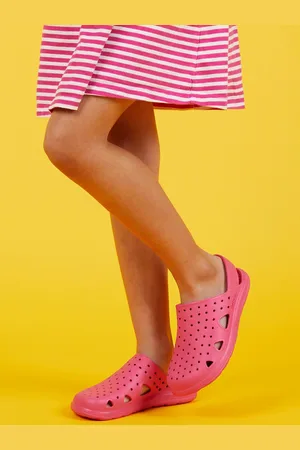 Totes Pink SolBounce Toddler Clogs AU 8 (EU 26)