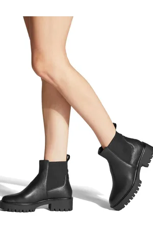 Carvela Limit Black Boots AU 10 (EU 41)