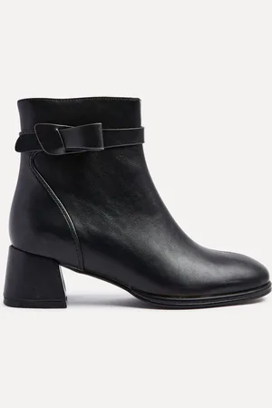 Linzi Black Sable Block Heeled Ankle Boots AU 6 (EU 37)