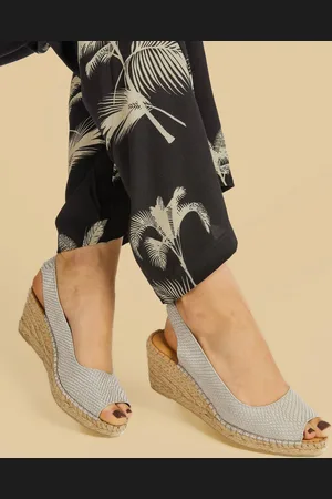JONES BOOTMAKER Ladies Natural Rosanna Slingback Wedges AU 7 (EU 38)