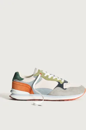 HOFF Kingston Man City Trainers AU 8 (EU 40)