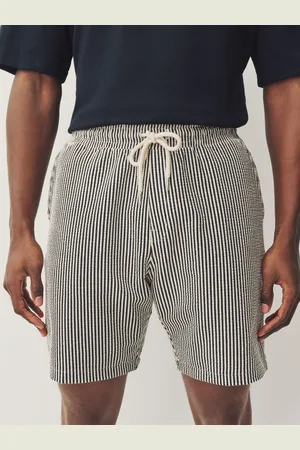 Next Jersey Seersucker Stripe Shorts XXL