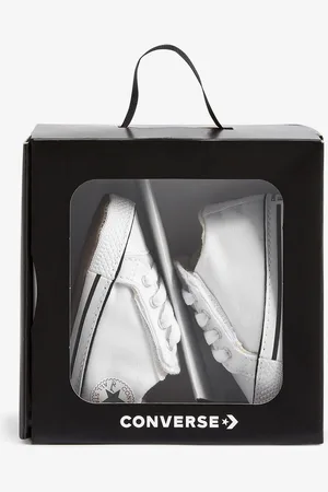 Converse White Chuck Taylor All Star Pram Shoes AU 1 (EU 17)