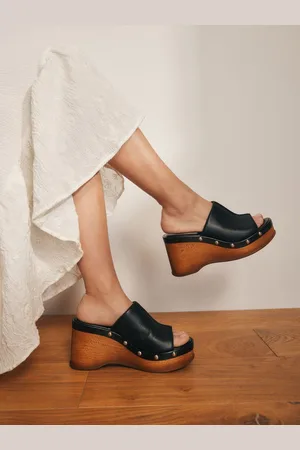 Next Black Signature Premium Leather Round Peep Toe Stud Plaform Clog Wegdes AU 7.5 (EU 38.5)