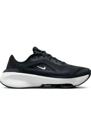 Nike Black Versair Gym Trainers AU 7 (EU 38.5)