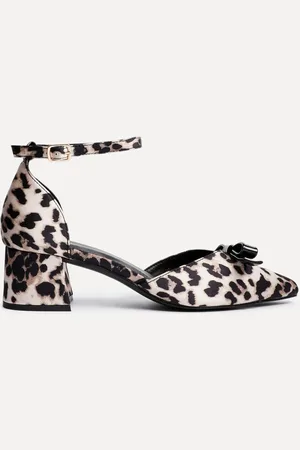 Linzi Orla Low Block Heeled Courts With Bow Detail AU 9 (EU 40)