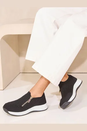 Lipsy London Black Flat Chunky Quilted Runner Outsole Side Zip Knit Trainers AU 5 (EU 36)