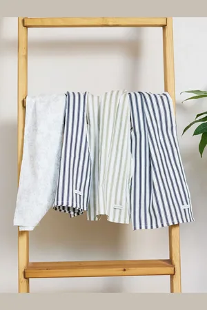 The Little Tailor 4-Pack Cotton Baby Muslins One